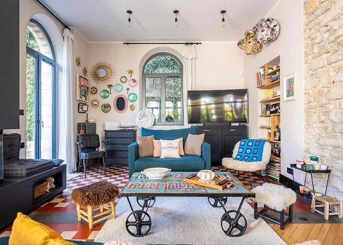 Villa Campestra Avec Piscine, Terrasses Et Jardin Cannes